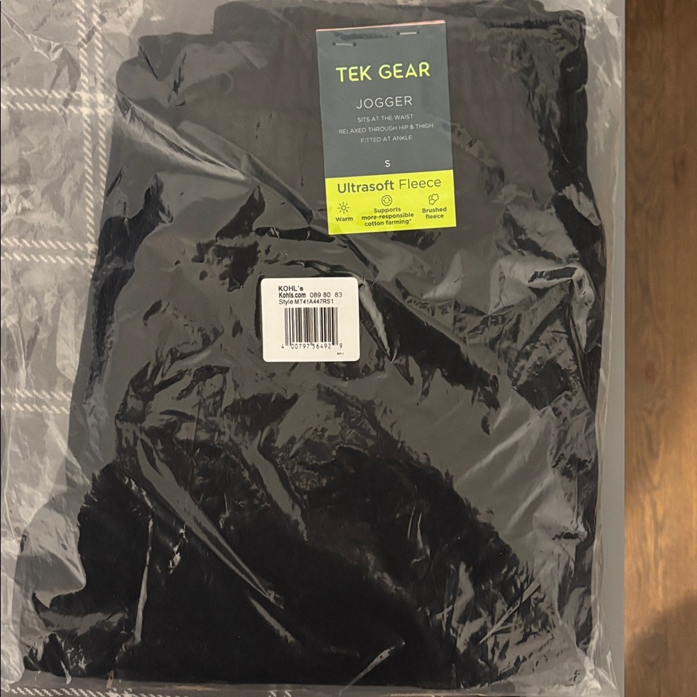 tek gear Black Ultrasoft Fleece Jogger Pants
